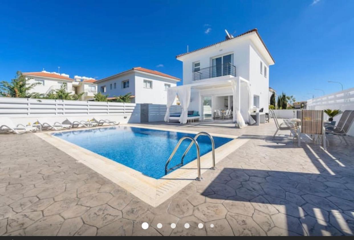 VILLA KOLIBRI cd1 MYTHICAL SANDS RESORT Paralimni Exterior foto