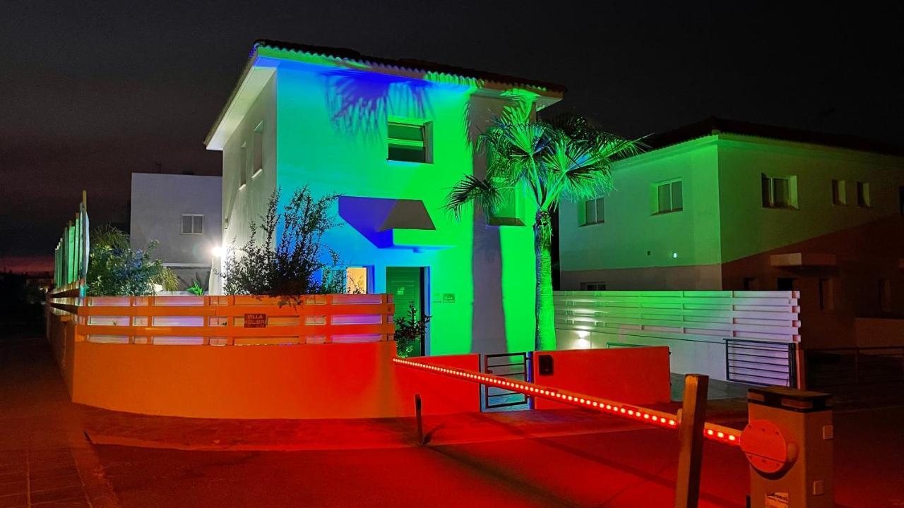 VILLA KOLIBRI cd1 MYTHICAL SANDS RESORT Paralimni Exterior foto