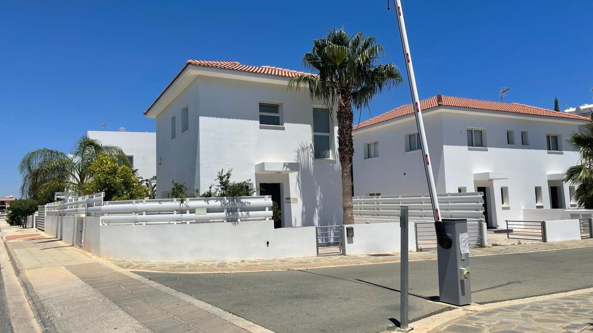 VILLA KOLIBRI cd1 MYTHICAL SANDS RESORT Paralimni Exterior foto